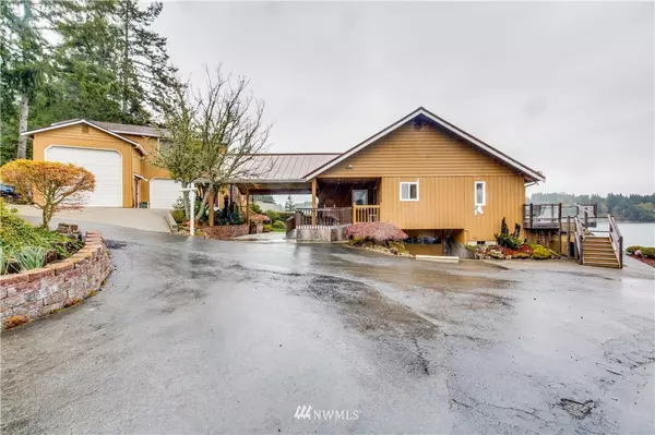 Grapeview, WA 98546,281 E Okonek RD