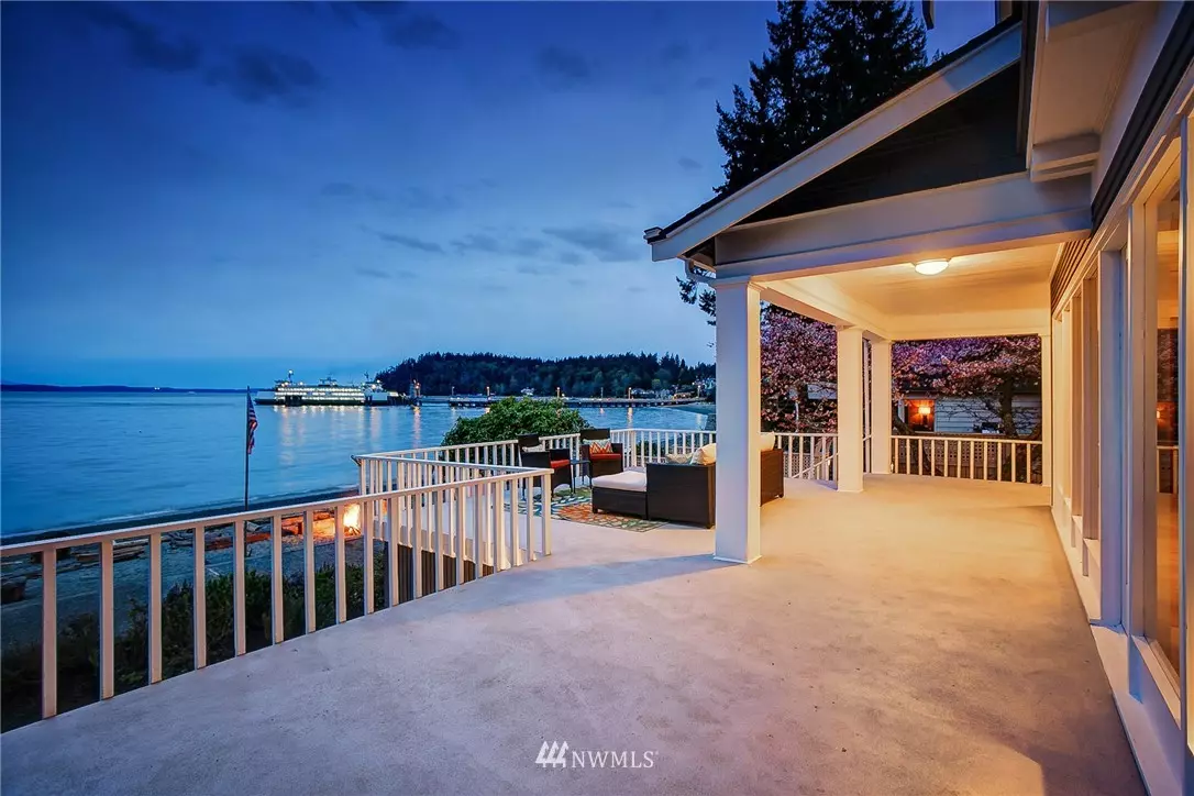 Seattle, WA 98136,4811 SW Brace Point DR