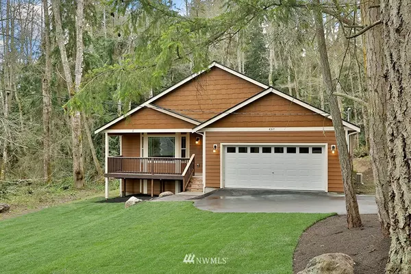 4317 Walden LOOP, Greenbank, WA 98253