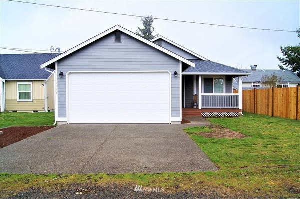 206 2nd ST E #B, Rainier, WA 98576