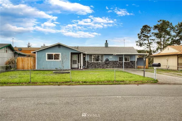 Lacey, WA 98516,8337 Quinault DR NE