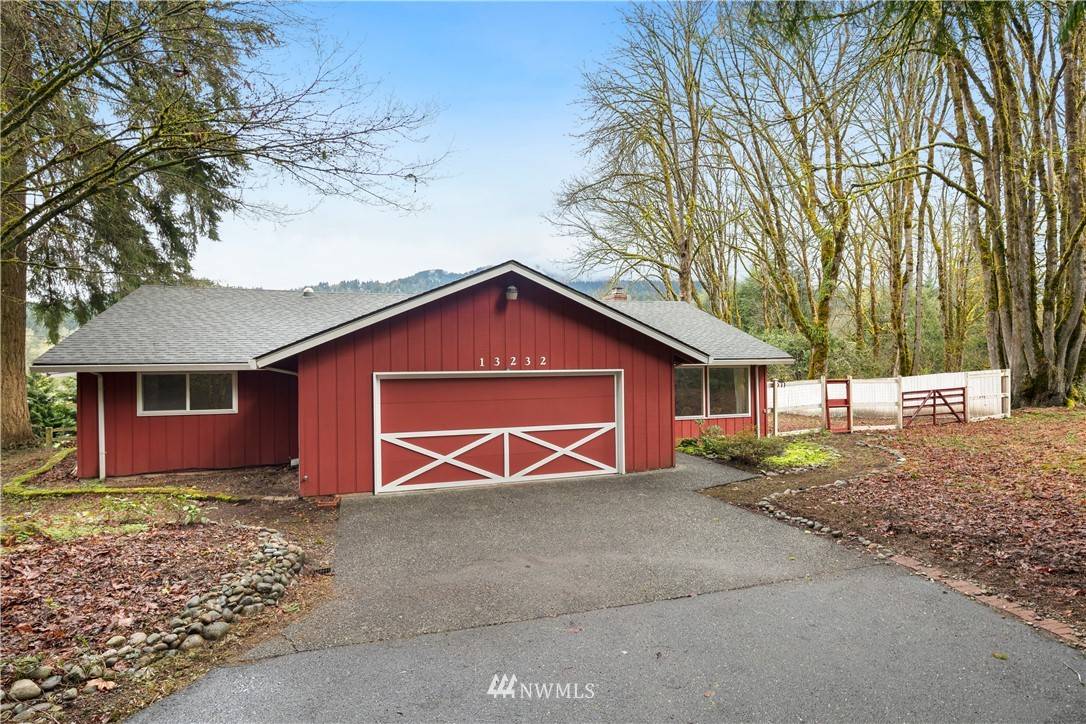 13232 195th PL SE, Issaquah, WA 98027