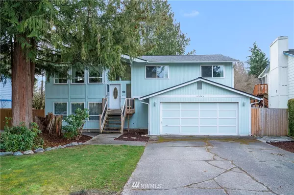 12024 26th ST NE, Lake Stevens, WA 98258