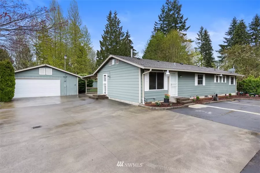 16622 186th AVE SE, Renton, WA 98058