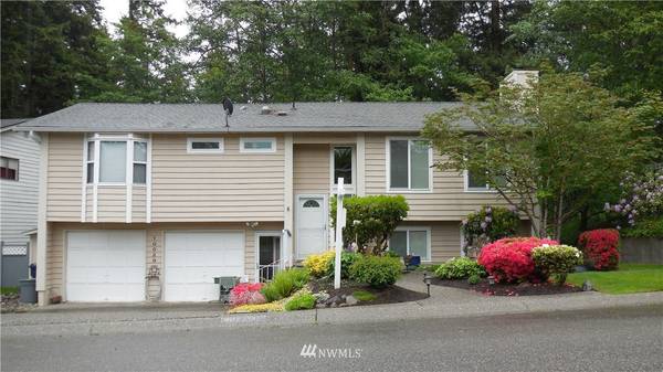 10029 48th AVE W, Mukilteo, WA 98275