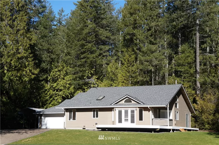 4098 NW Oliver, Silverdale, WA 98383