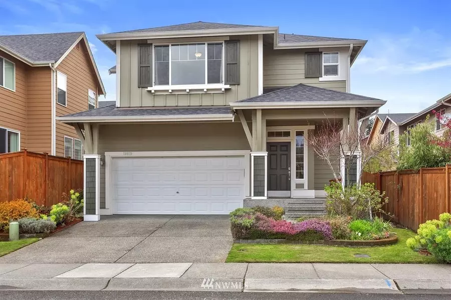 19819 129th AVE NE, Woodinville, WA 98072