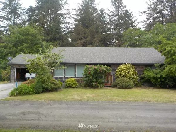 Ilwaco, WA 98624,7127 Scarboro LN