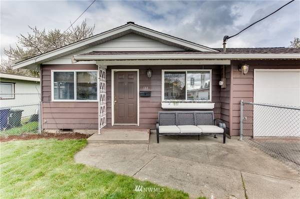 133 E 67th ST, Tacoma, WA 98404