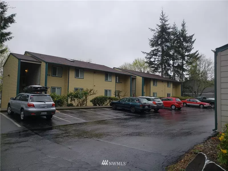 303 Kenyon ST NW #4E, Olympia, WA 98502