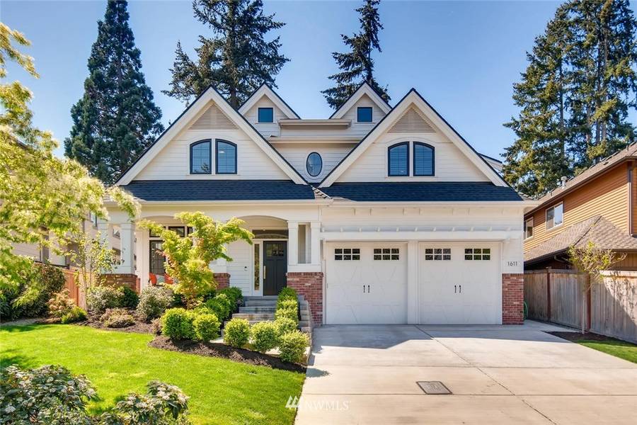 1611 106th AVE SE, Bellevue, WA 98004