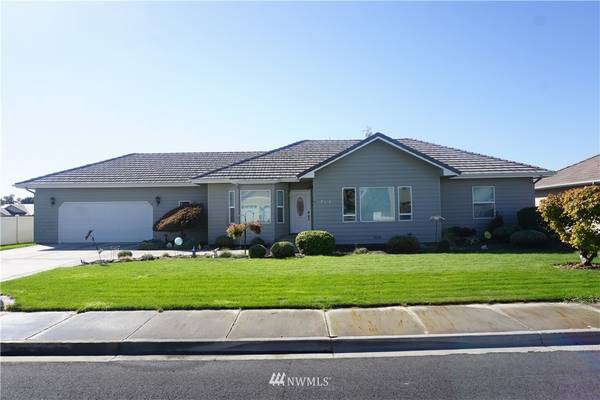 724 K ST SW, Quincy, WA 98848