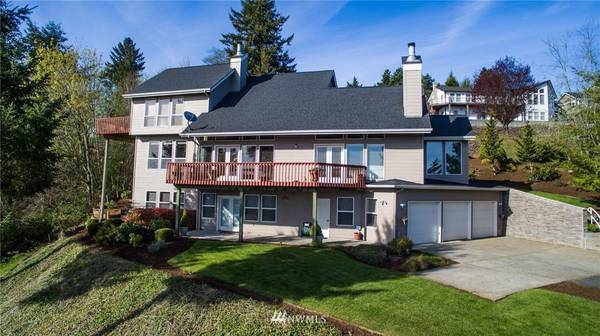 1015 Taylor RD, Kalama, WA 98625