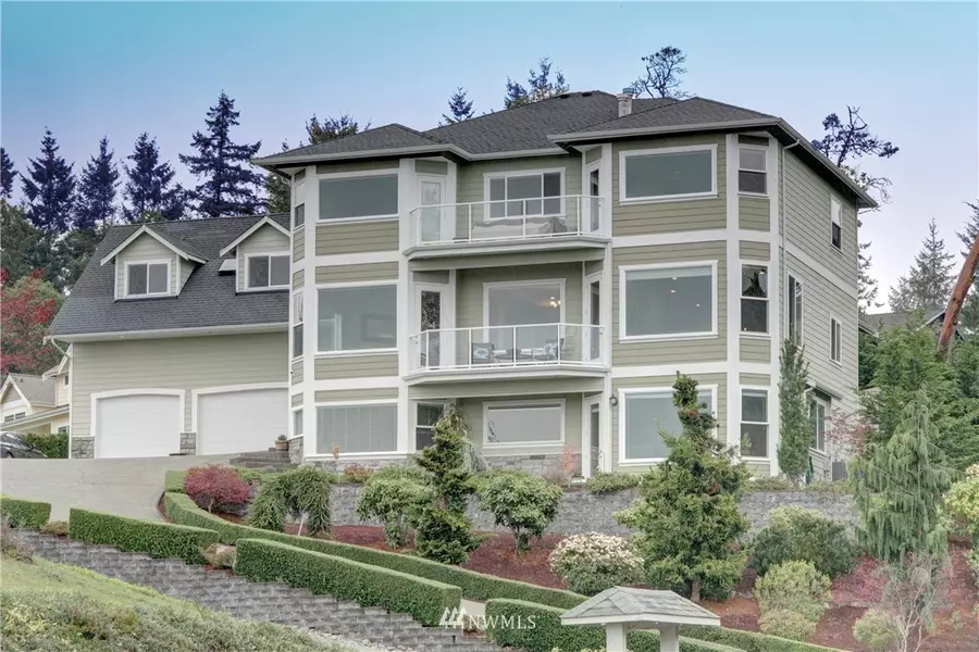 2926 78th Avenue Ct NW, Gig Harbor, WA 98335