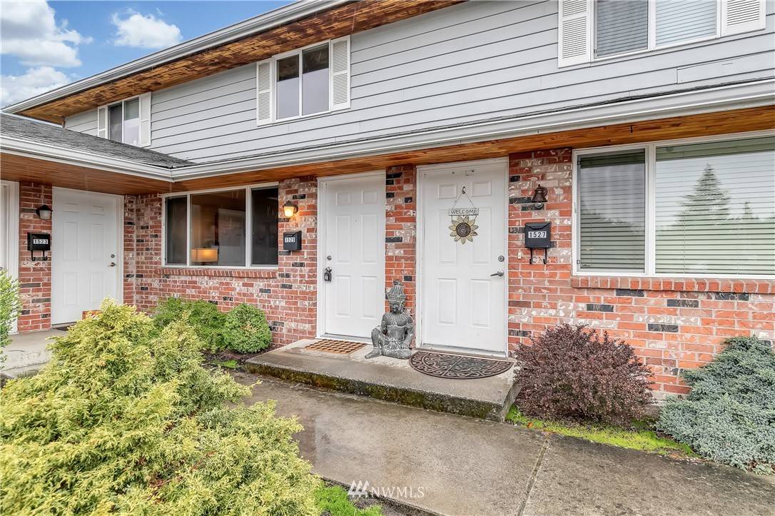 1525 E Division ST, Mount Vernon, WA 98274
