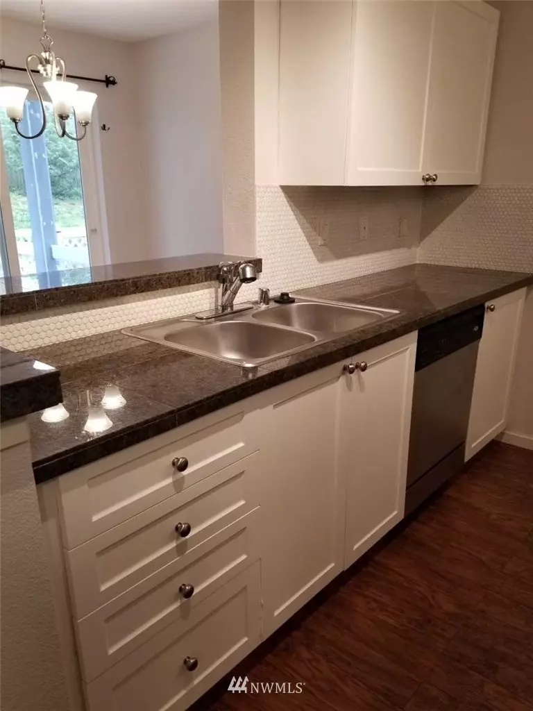 Lynnwood, WA 98087,15415 35th AVE W #D104