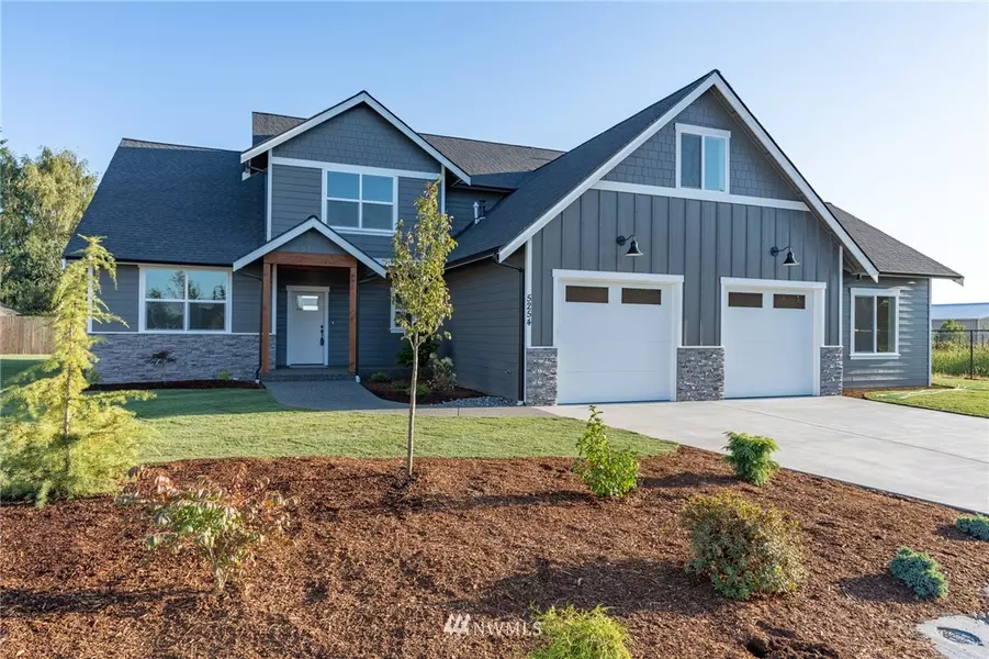 5254 Saratoga PL, Ferndale, WA 98248