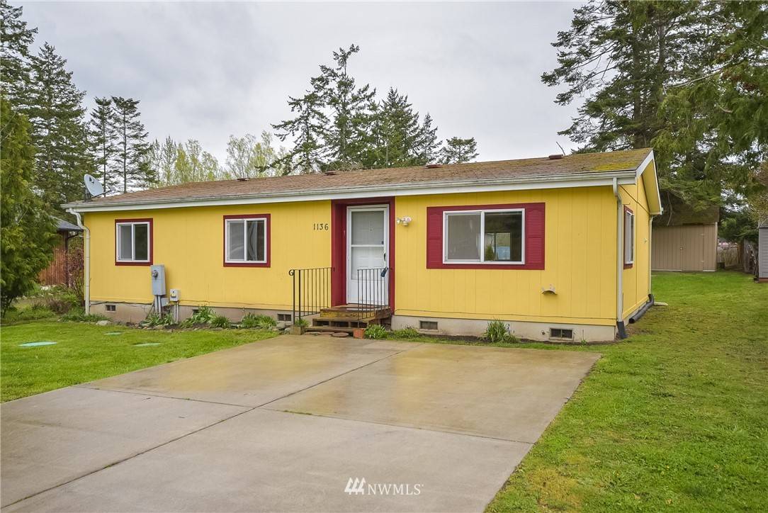 1136 Donald AVE, Oak Harbor, WA 98277