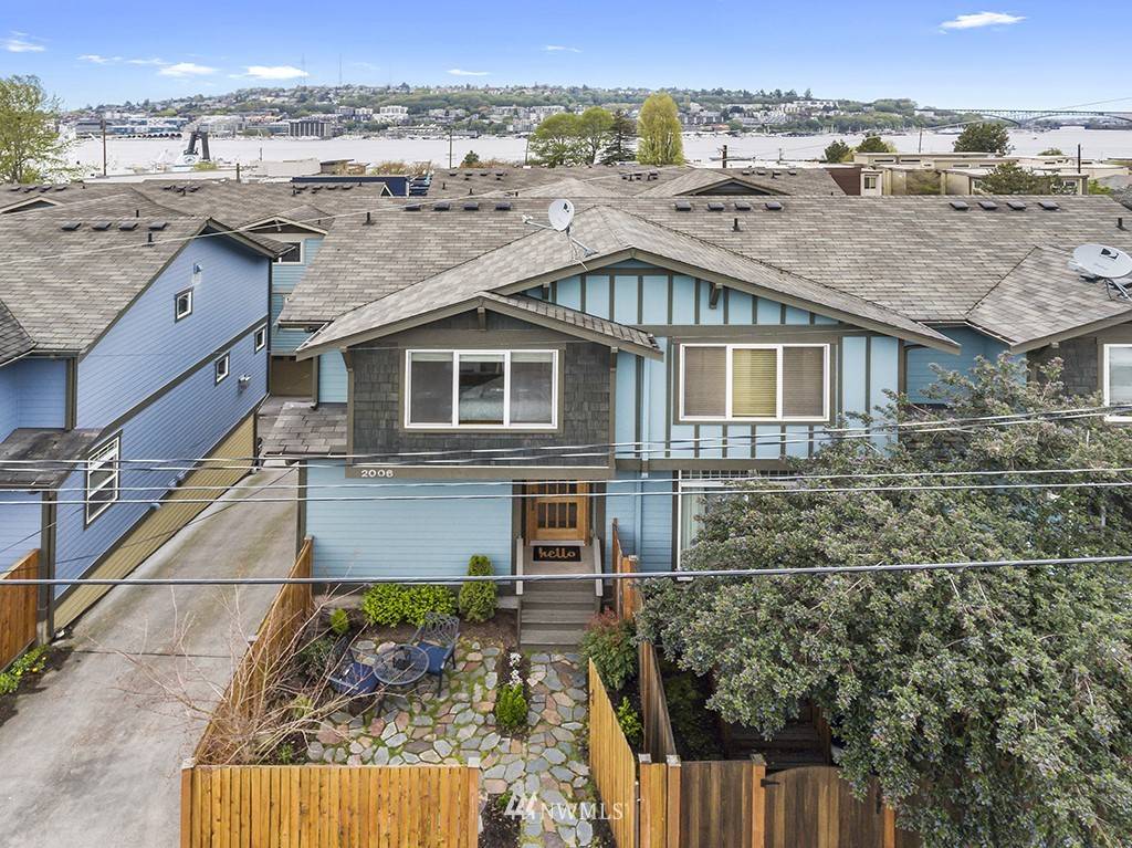 2006 Yale AVE E #A, Seattle, WA 98102
