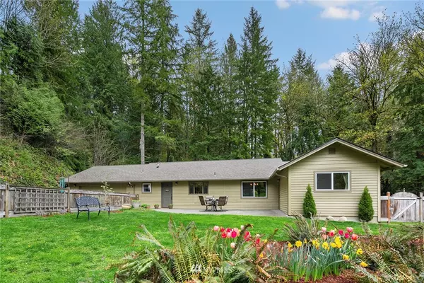 12921 231st AVE SE, Issaquah, WA 98027