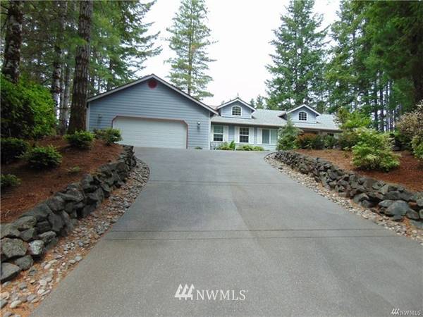 181 E Susan LN, Union, WA 98592