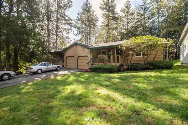 55 51 NW Lopez Lane, Bremerton, WA 98311