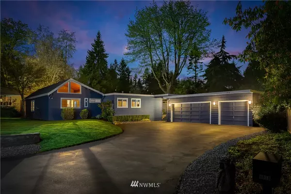 8818 SE 62nd ST, Mercer Island, WA 98040