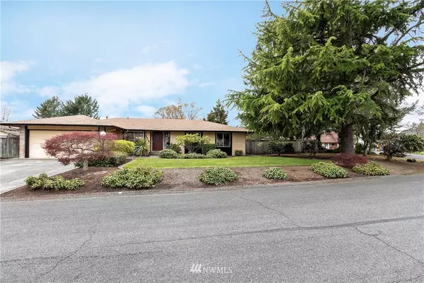 7414 97th Avenue Ct SW, Lakewood, WA 98498