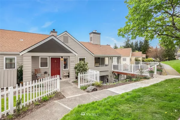4121 Providence Point DR SE #2001, Issaquah, WA 98029