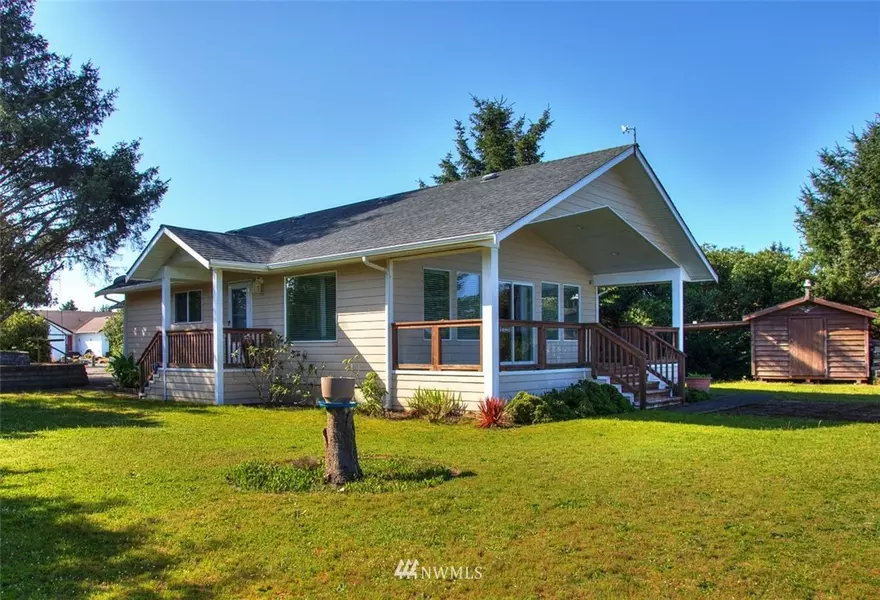 348 Cockle ST, Ocean Shores, WA 98569