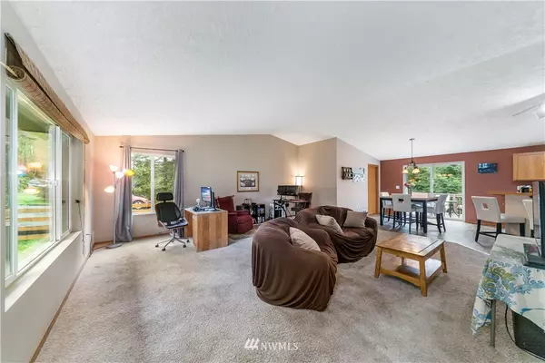 Elma, WA 98541,41 Otter LN