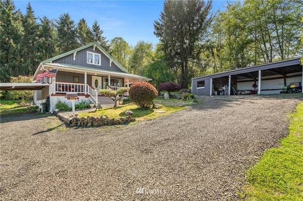 2225 Sandell ST, Raymond, WA 98577