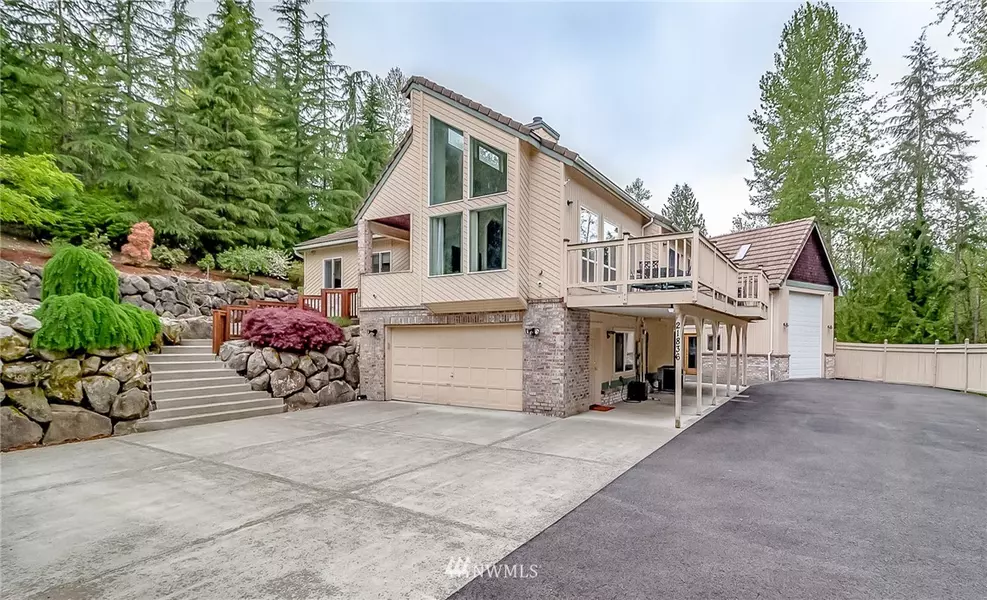 21836 SE 254th PL, Maple Valley, WA 98038