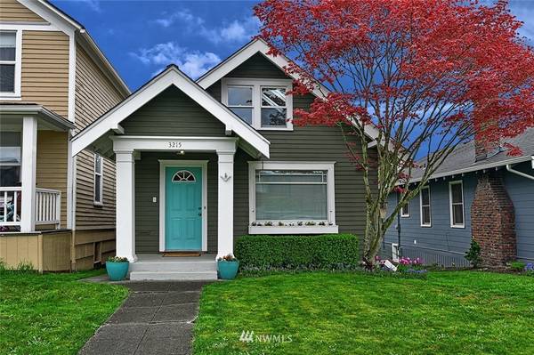 3215 Rockefeller AVE, Everett, WA 98201