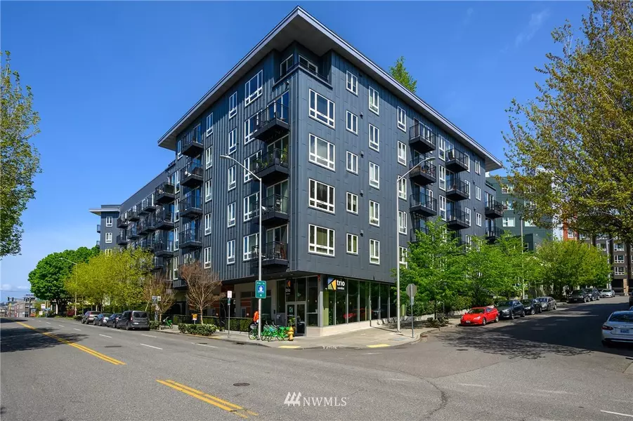 3104 Western AVE #215, Seattle, WA 98121