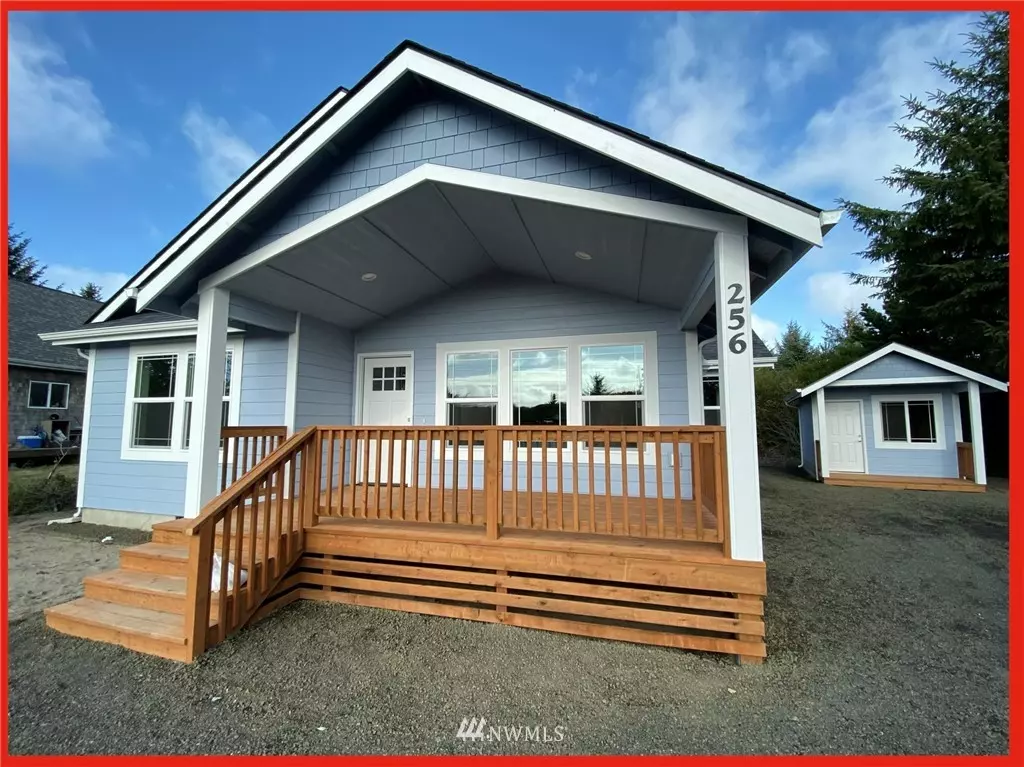 Ocean Shores, WA 98569,256 Otter CT