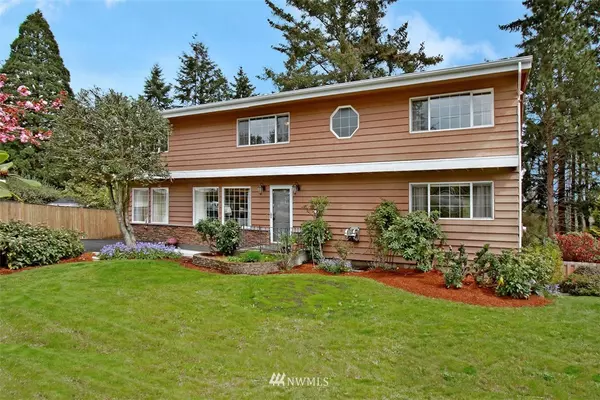 Edmonds, WA 98026,24109 77th PL W