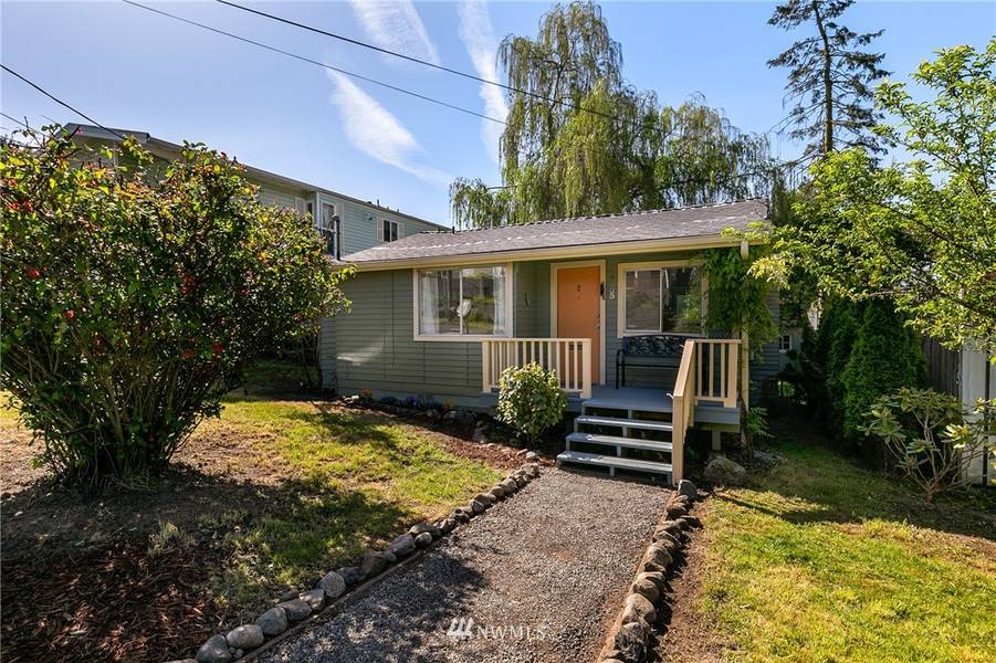 4205 S Kenny ST, Seattle, WA 98118