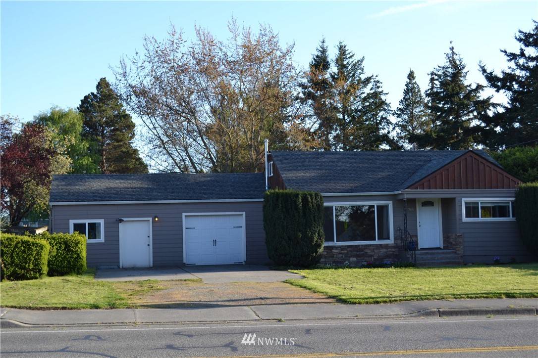 765 E Whidbey AVE, Oak Harbor, WA 98277
