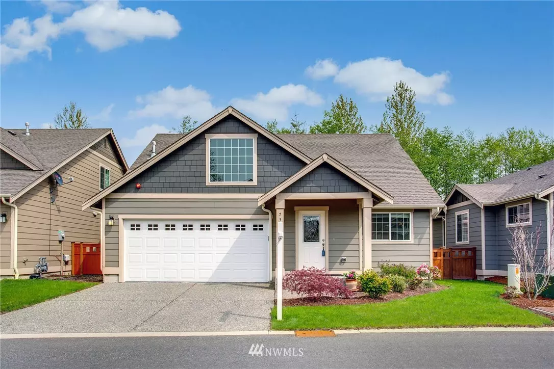 Bellingham, WA 98226,738 fuchsia LOOP