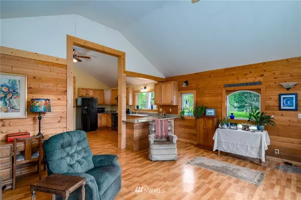 Kettle Falls, WA 99141,3727 Serenity WAY