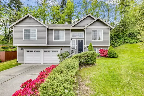 Poulsbo, WA 98370,1895 Miss Ellis LOOP NE