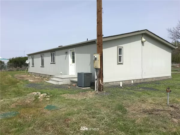 Moses Lake, WA 98837,8286 Neppel RD NE