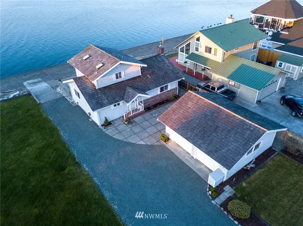 Oak Harbor, WA 98277,853 Shorecrest DR