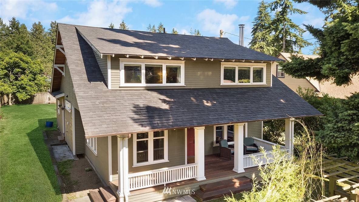 12202 1st AVE NE, Seattle, WA 98125