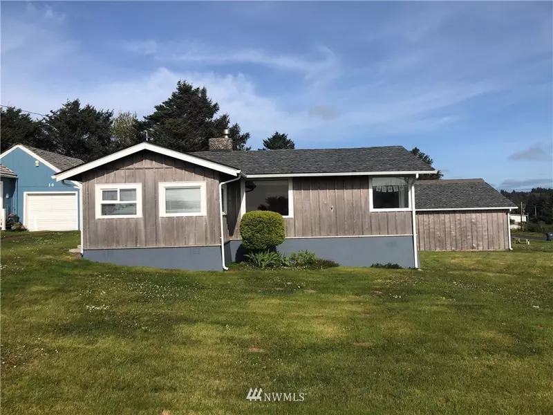 12 N First ST, Pacific Beach, WA 98571