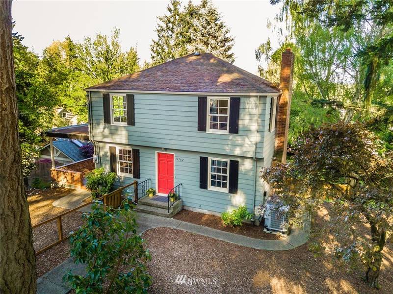 11702 24th AVE NE, Seattle, WA 98125