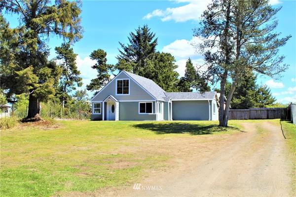 1542 S Montesano ST, Westport, WA 98595