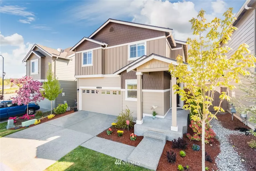 2448 Fiddleback ST NE, Lacey, WA 98516