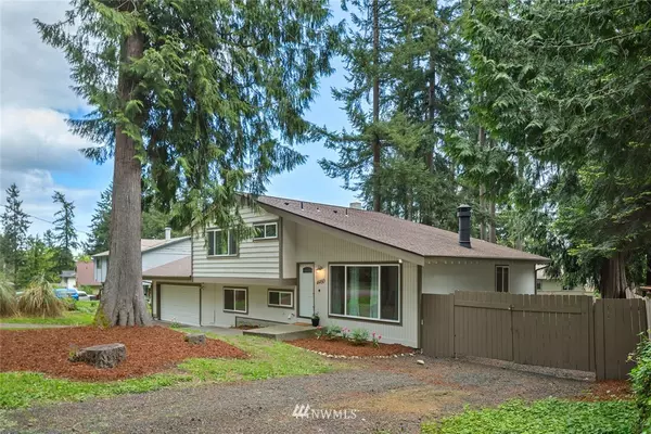 Bremerton, WA 98310,4460 Fir DR NE